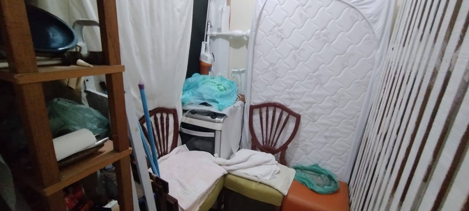 LOCAÇÃO EM SÃO VICENTE APARTAMENTO 3 DORMITÓRIOS 2 BANHEIROS PÉ NA AREIA