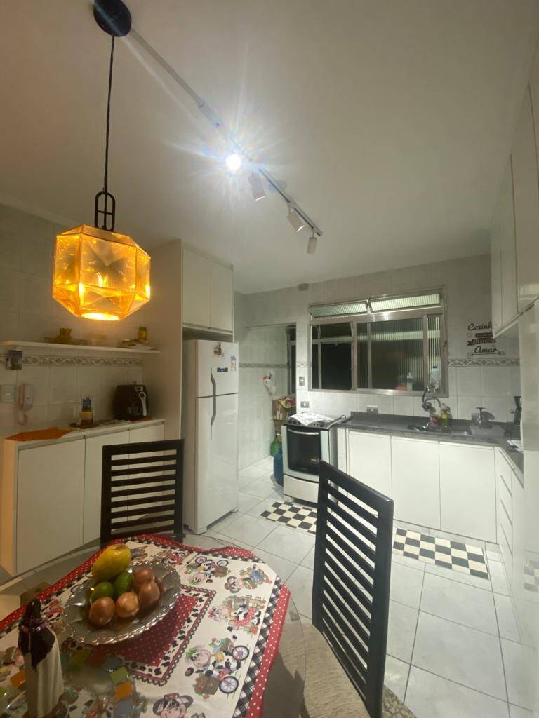 APARTAMENTO 2 DORMITÓRIOS PORTEIRA FECHADA -EXCELENTE REGIÃO BAIRRO GONZAGA