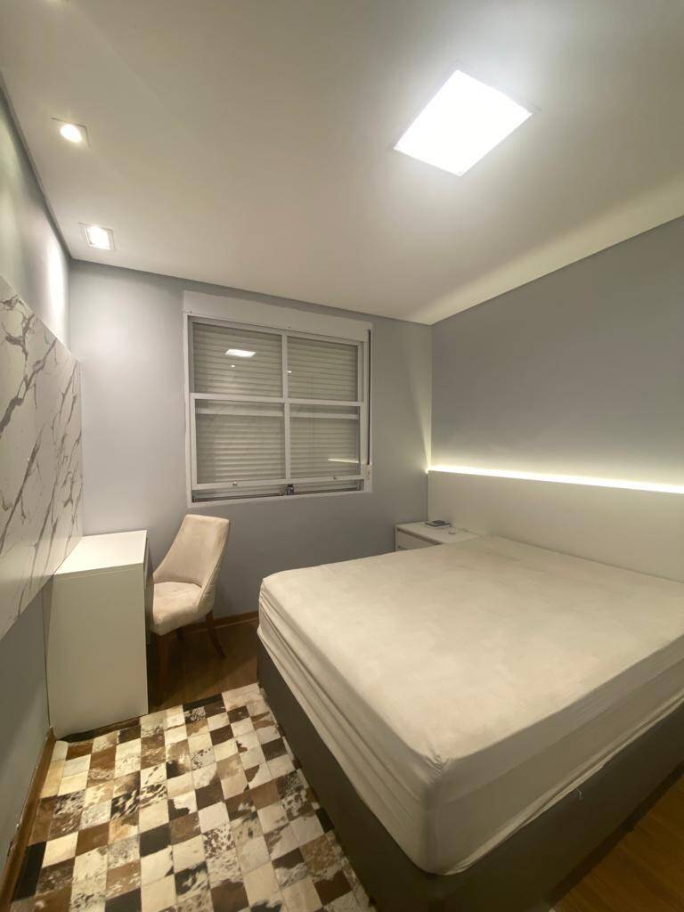 APARTAMENTO 2 DORMITÓRIOS PORTEIRA FECHADA -EXCELENTE REGIÃO BAIRRO GONZAGA