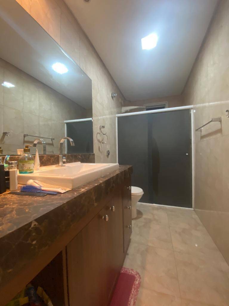 APARTAMENTO 2 DORMITÓRIOS PORTEIRA FECHADA -EXCELENTE REGIÃO BAIRRO GONZAGA