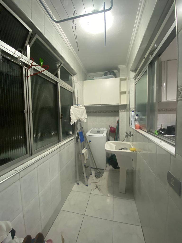 APARTAMENTO 2 DORMITÓRIOS PORTEIRA FECHADA -EXCELENTE REGIÃO BAIRRO GONZAGA