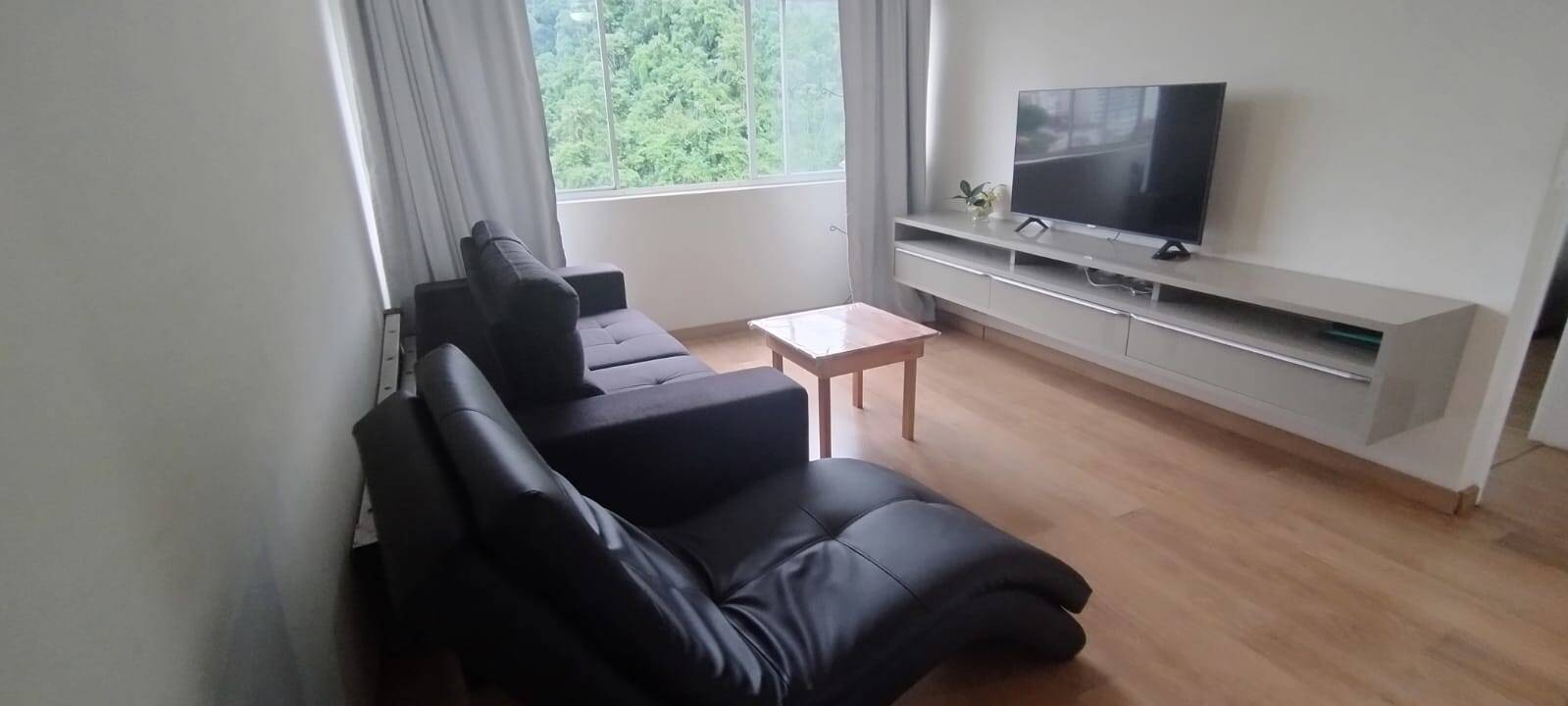 APARTAMENTO 1 DORMITÓRIO COM GARAGEM DEMARCADA E ELEVADOR – MARAPÉ