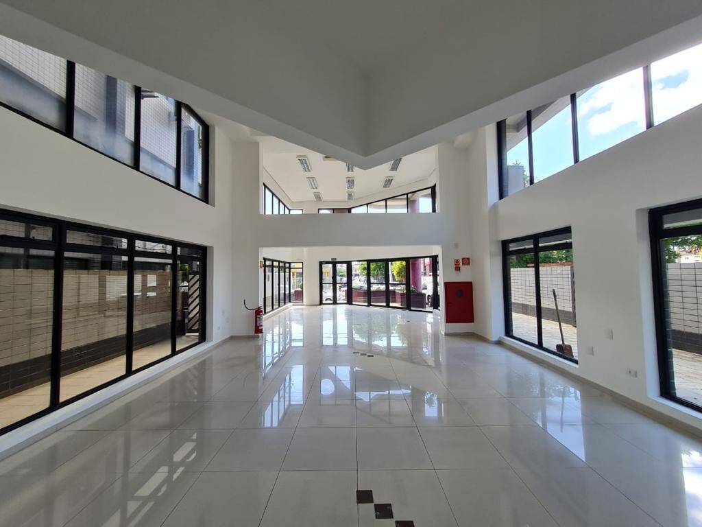 LOJA COMERCIAL NO CONDOMÍNIO SAN SEBASTIAN – AV. CONSELHEIRO NÉBIAS