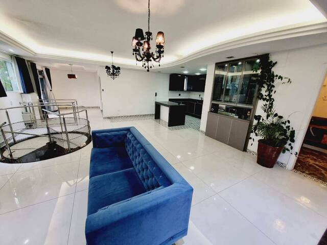 Apartamento para Venda em Santos - 5