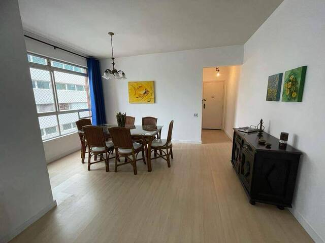 Apartamento para Venda em Santos - 3
