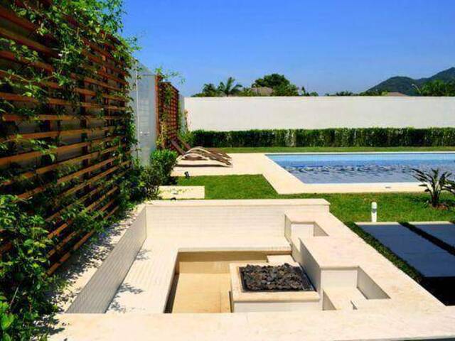 Casa para Venda em Guarujá - 5