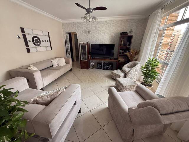 Apartamento para Venda em Santos - 2