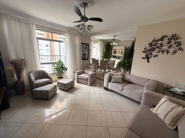 Apartamento para Venda em Santos - 3