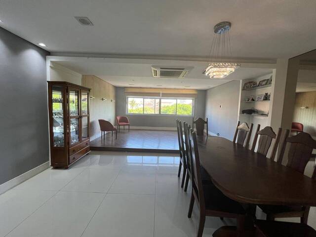 Apartamento para Venda em Santos - 2