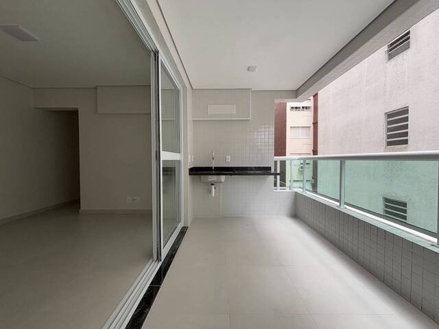 Apartamento para Venda em Santos - 2