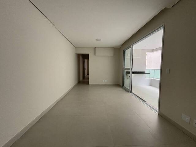 Apartamento para Venda em Santos - 4