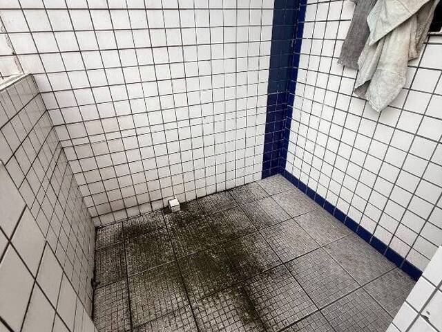 Galpão para Venda em Santos - 4