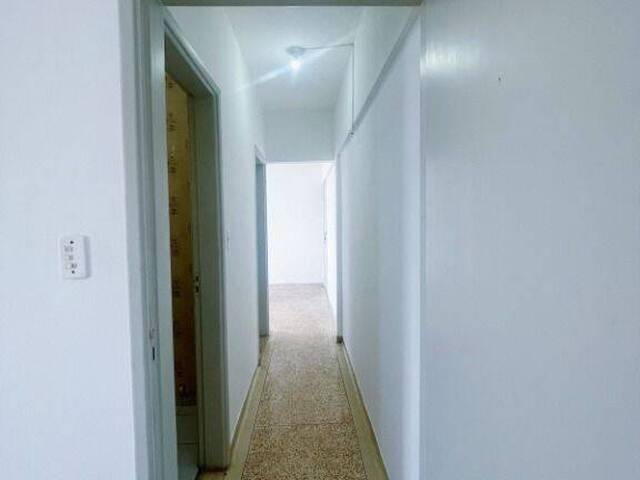 Apartamento para Venda em São Vicente - 2