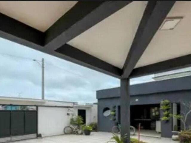 Sobrado para Venda em Peruíbe - 4