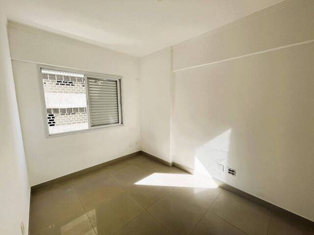 Apartamento para Venda em Santos - 5