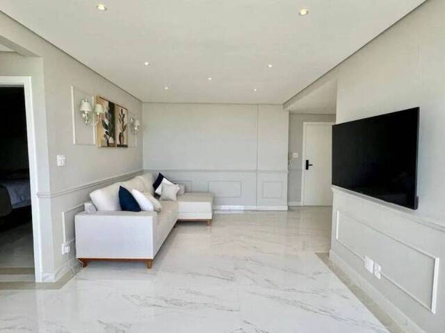 Apartamento para Venda em Santos - 2