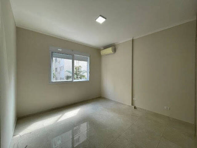 Apartamento para Venda em Santos - 2