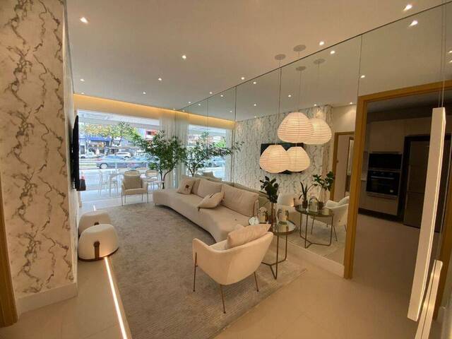 Apartamento para Venda em Santos - 2