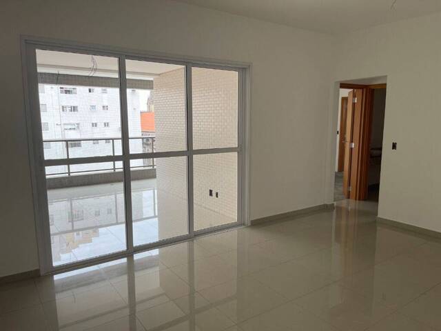 Apartamento para Venda em Santos - 2