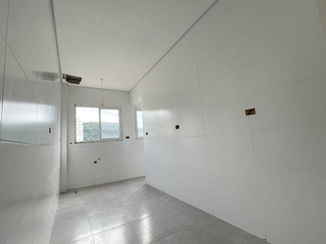 Apartamento para Venda em Santos - 2