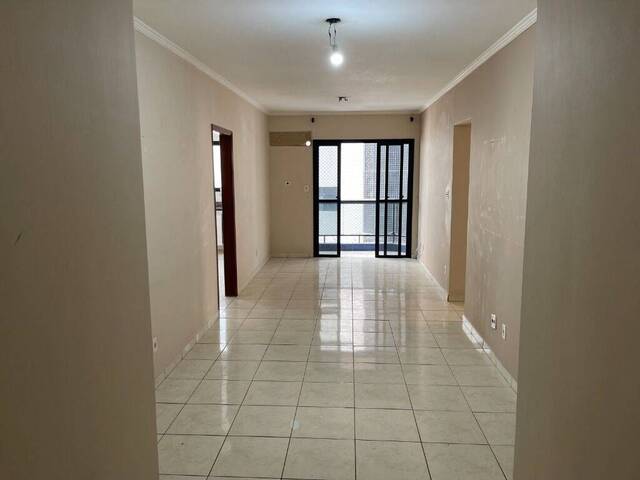 Apartamento para Venda em Santos - 3