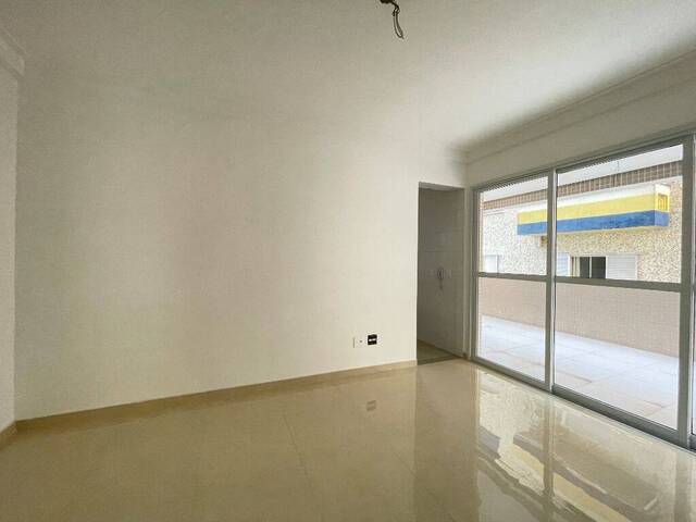 Apartamento para Venda em Santos - 2