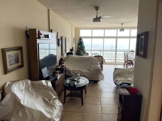 Apartamento para Venda em Santos - 4