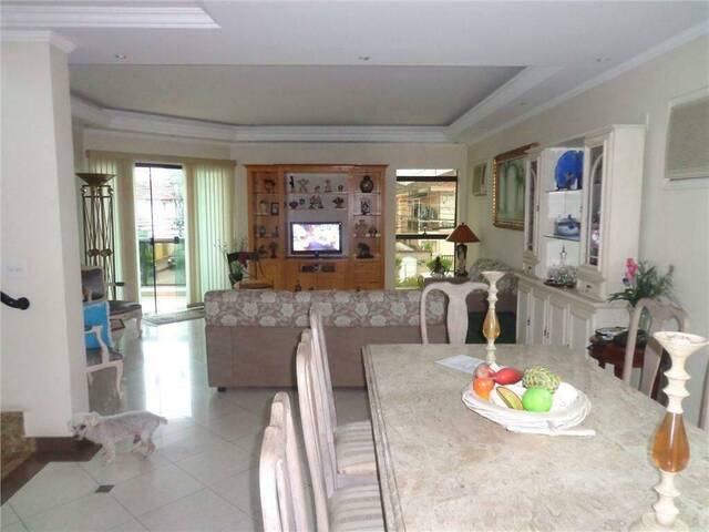 Casa para Venda em Santos - 2