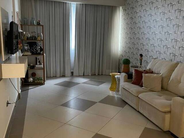 Apartamento para Venda em Santos - 3