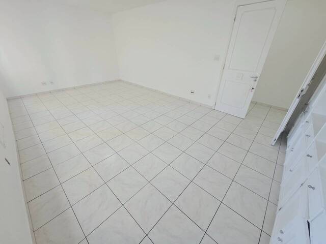 Apartamento para Venda em Santos - 5