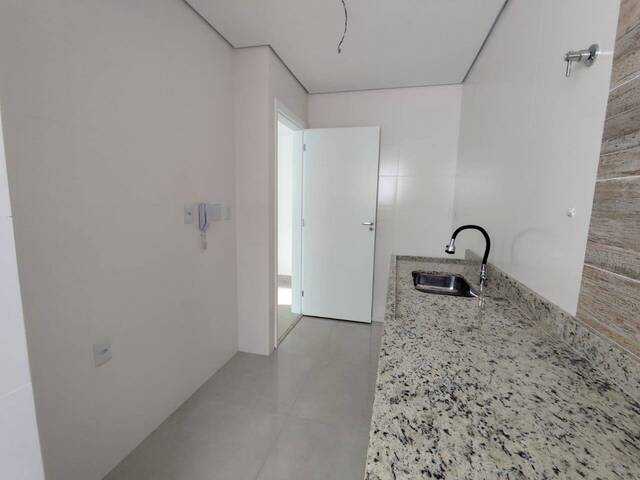 Sobrado para Venda em Santos - 4