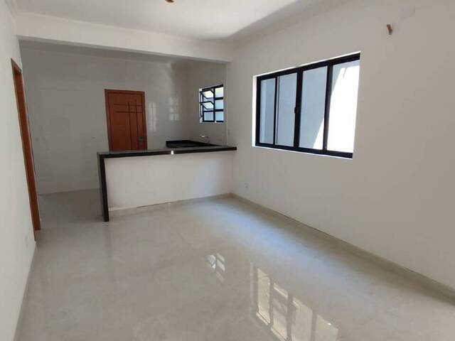 Sobrado para Venda em Santos - 4