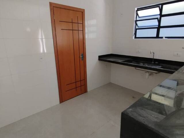 Sobrado para Venda em Santos - 5