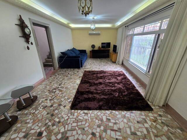 Sobrado para Venda em Santos - 4