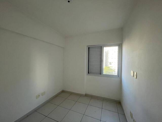 Apartamento para Venda em Santos - 2