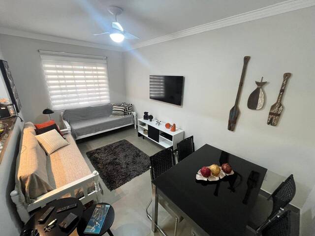 Apartamento para Venda em Santos - 2