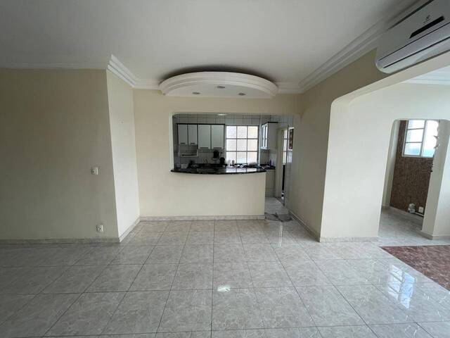 Apartamento para Venda em São Vicente - 4