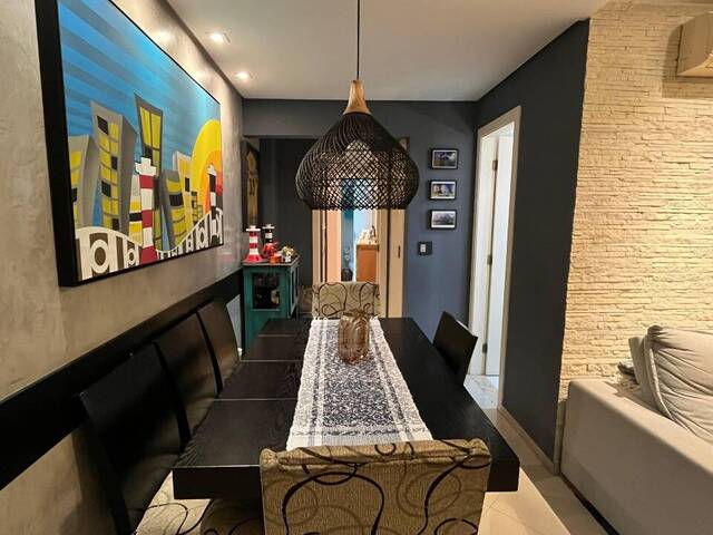 Apartamento para Venda em Santos - 2