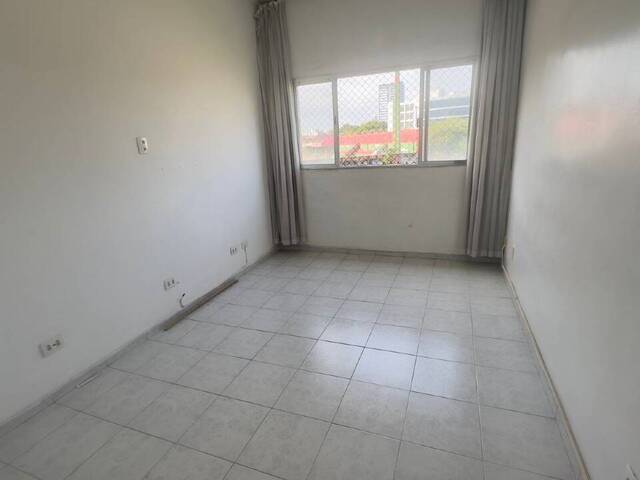 Apartamento para Venda em Santos - 2