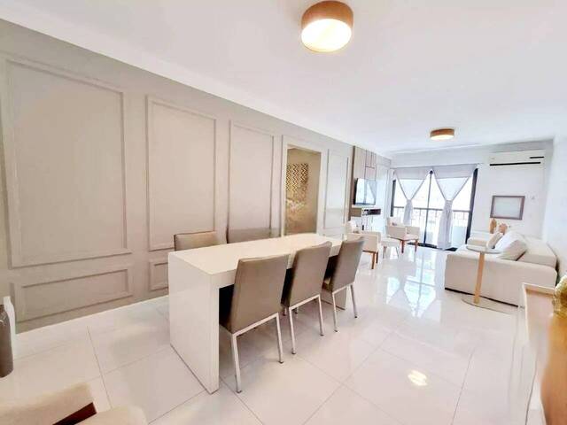 Apartamento para Venda em Santos - 5