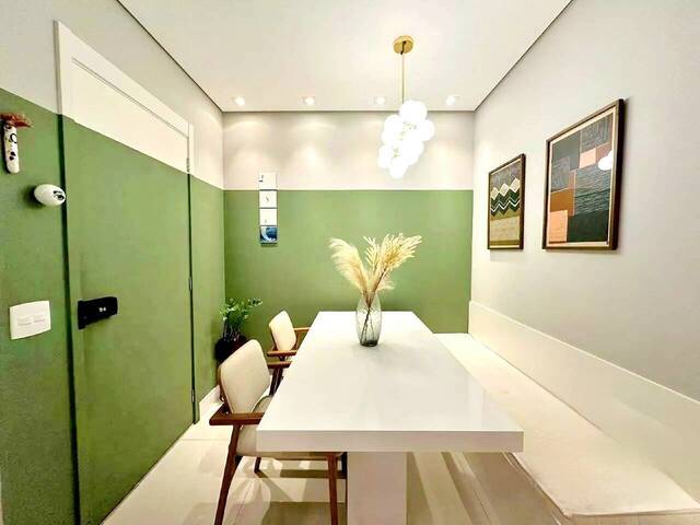 Apartamento para Venda em Santos - 4