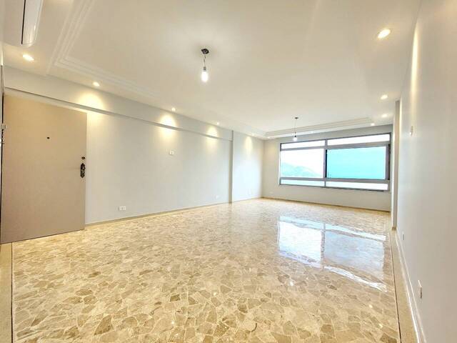 Apartamento para Venda em Santos - 4