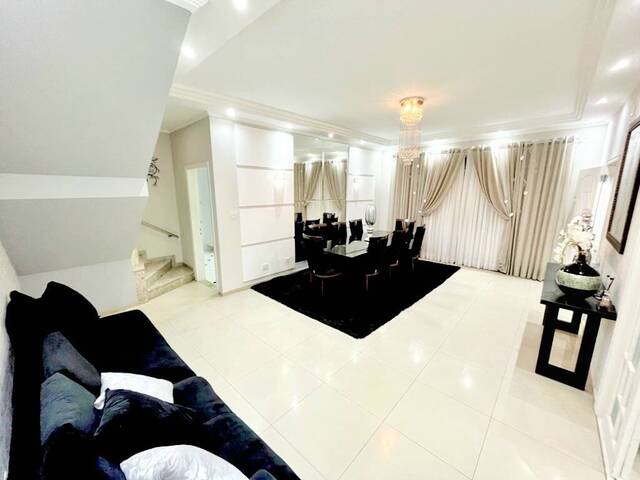 Sobrado para Venda em Santos - 5