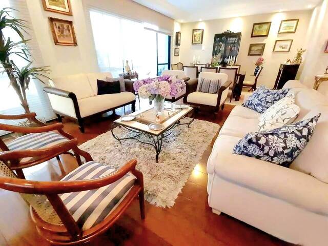 Apartamento para Venda em Santos - 2