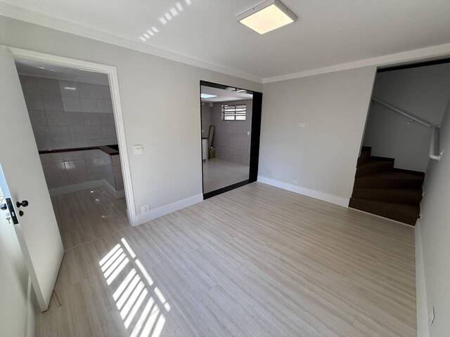 Sobrado para Venda em Santos - 4