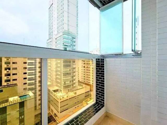 Apartamento para Venda em Santos - 4