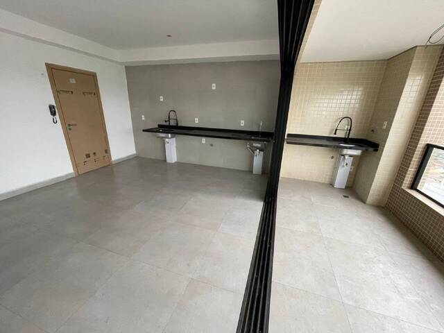 Apartamento para Venda em Santos - 3