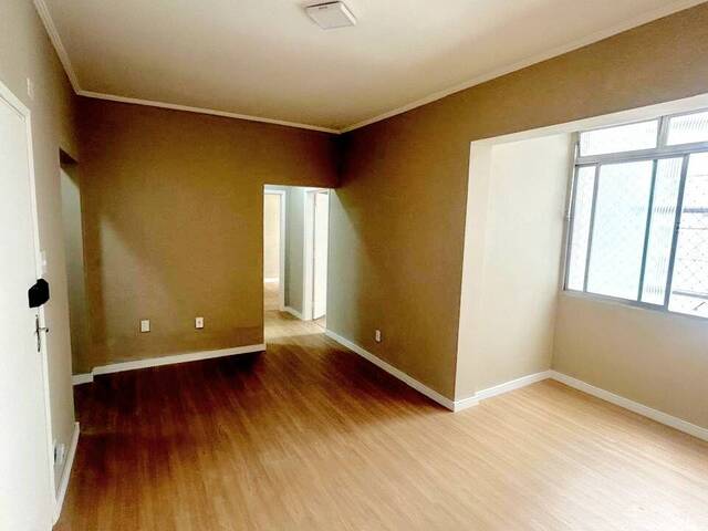 Apartamento para Venda em Santos - 2