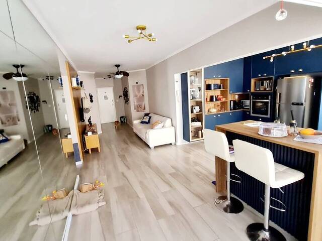 Apartamento para Venda em Santos - 2