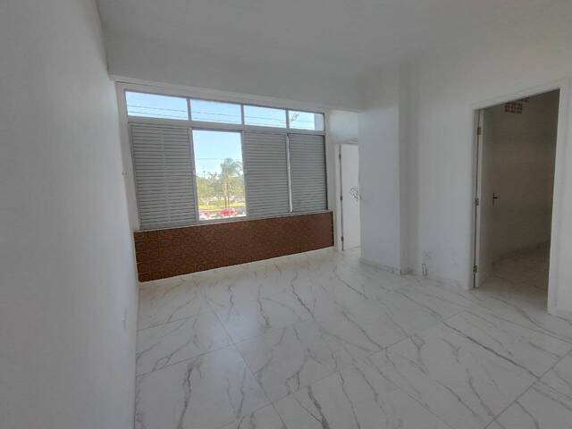 Apartamento para Venda em Santos - 2